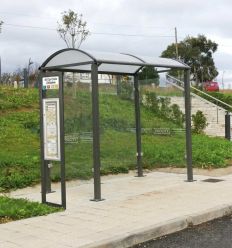 Mise en situation Abribus voûte en acier 2520 mm 2 bardages gris procity