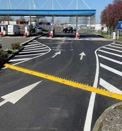 Herse ralentisseur métallique anti marche arrière 50 mm de haut