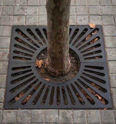 Grille de protection pour arbre
