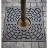 Grille d'arbre en fonte carré PMR