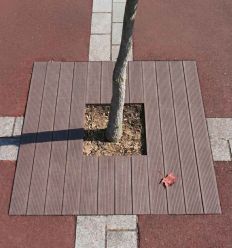 Grille d'arbre en Plastique recyclé zoom