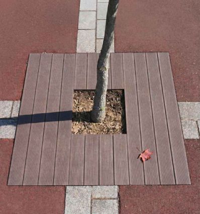 Grille d'arbre en Plastique recyclé zoom
