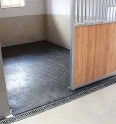 Tapis en caoutchouc pour revêtement box cheval Belmondo Basic