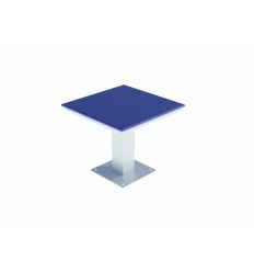 Table VIP bleue