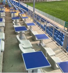 Table d'appoint VIP pour stade