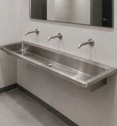 Lave mains wc collectif sans protection murale mise en situation