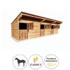 Boxes chevaux en ligne de 3 - toit couleur rouge brique