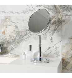 miroir grossissant x5 sur pied​ chrome