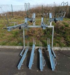 Rack à vélo 2 étages - 8 places en acier galvanisé