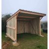 Abri pour chevaux avec toit monopente