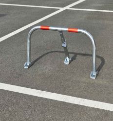 Arceau de parking rabattable en acier