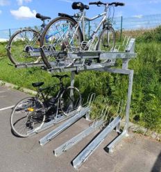 Rack à vélo double étage 8 places en acier