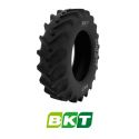 Photo : Pneu pour tracteur agricole BKT - 20 à 24 pouces 280/70R20