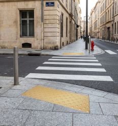 Bandes podotactile couleur or en aluminium