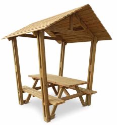 Table de pique nique avec couverte​ en bois PEFC