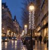 Mise en situation de rideau lumineux pour lanterne candélabre