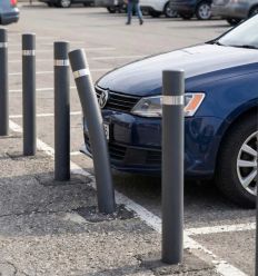 potelet flexible a mémoire de forme recyclé mise en situation parking