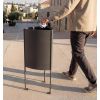 Corbeille extérieur 50 L anti vandalisme mise en situation ville