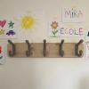 Lisse murale bois patères école