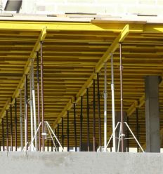 Utilisation d'un étai de chantier