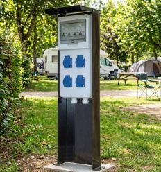 Borne de camping économique
