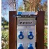Borne de camping en bois - 4 prises 16 A IP66 IK08