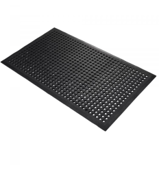 Tapis pour environnement huileux perforé
