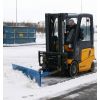 Mise en situation de la lame à neige pour chariot élévateur éco